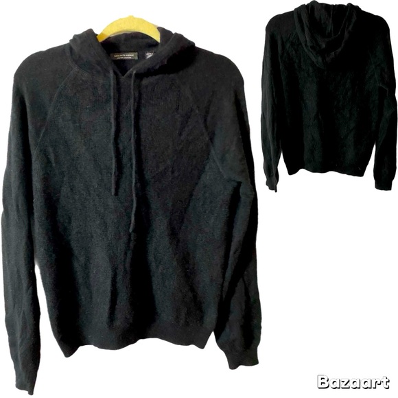 Saks Fifth Avenue Black Label Sweaters - EUC Saks Fifth Avenue Black Label Sweater, Hoodie, Cashmere, Quiet Luxury, Sz L